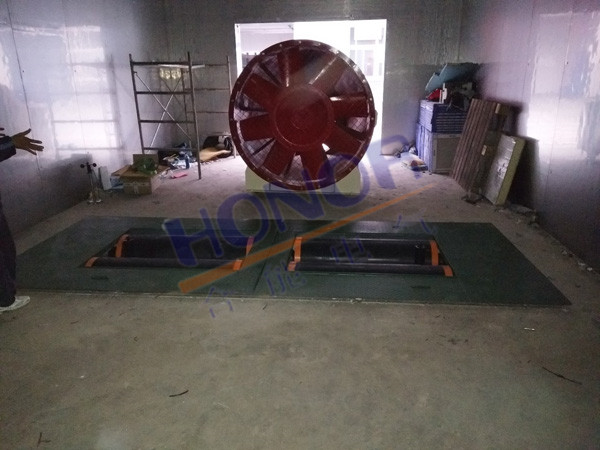 排放底盤(pán)測(cè)功機(jī)